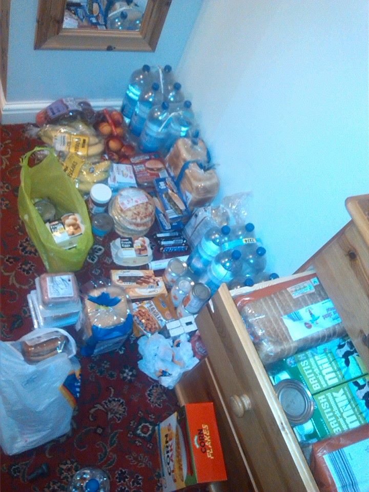 Algumas das compras de alimentação para os dias de prova