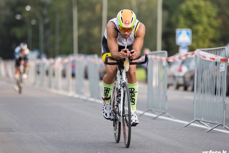 Miguel carneiro Ultra triathlon cycling
